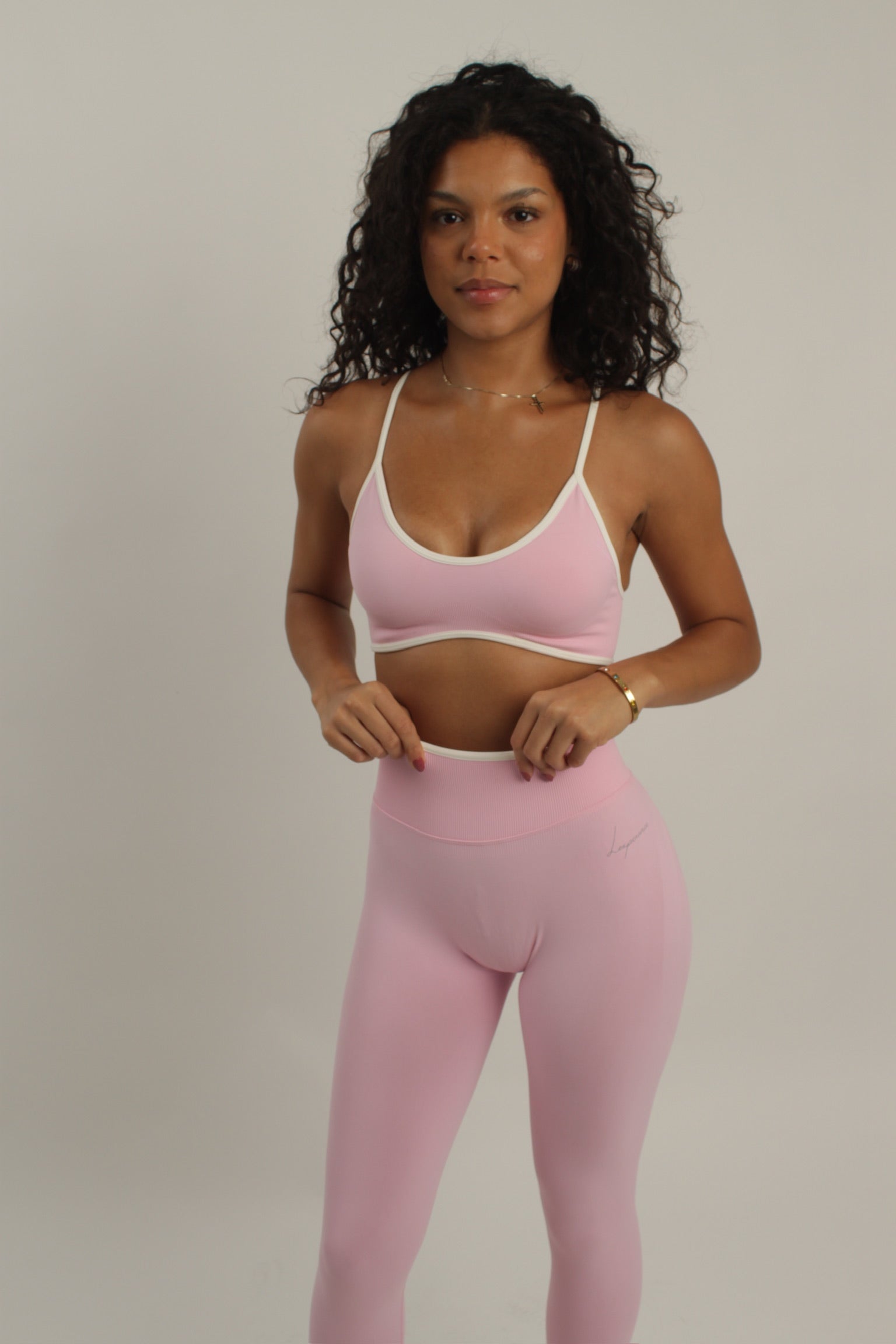 Signature Studio Pants