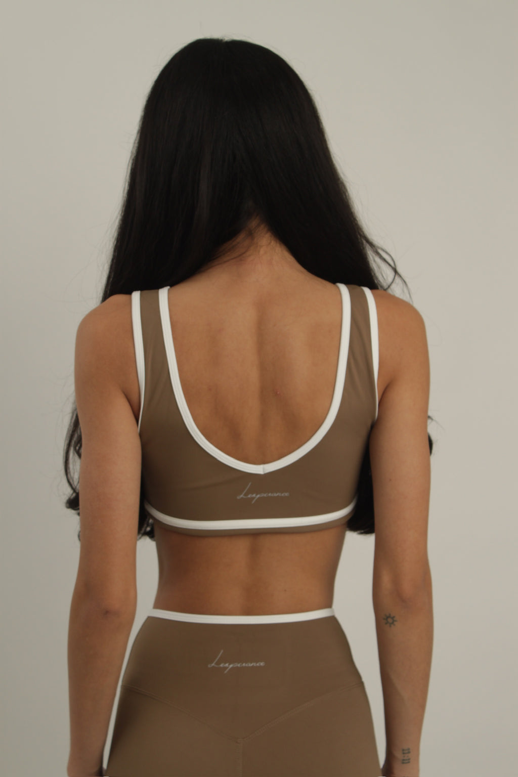 Signature Cross Flares Set