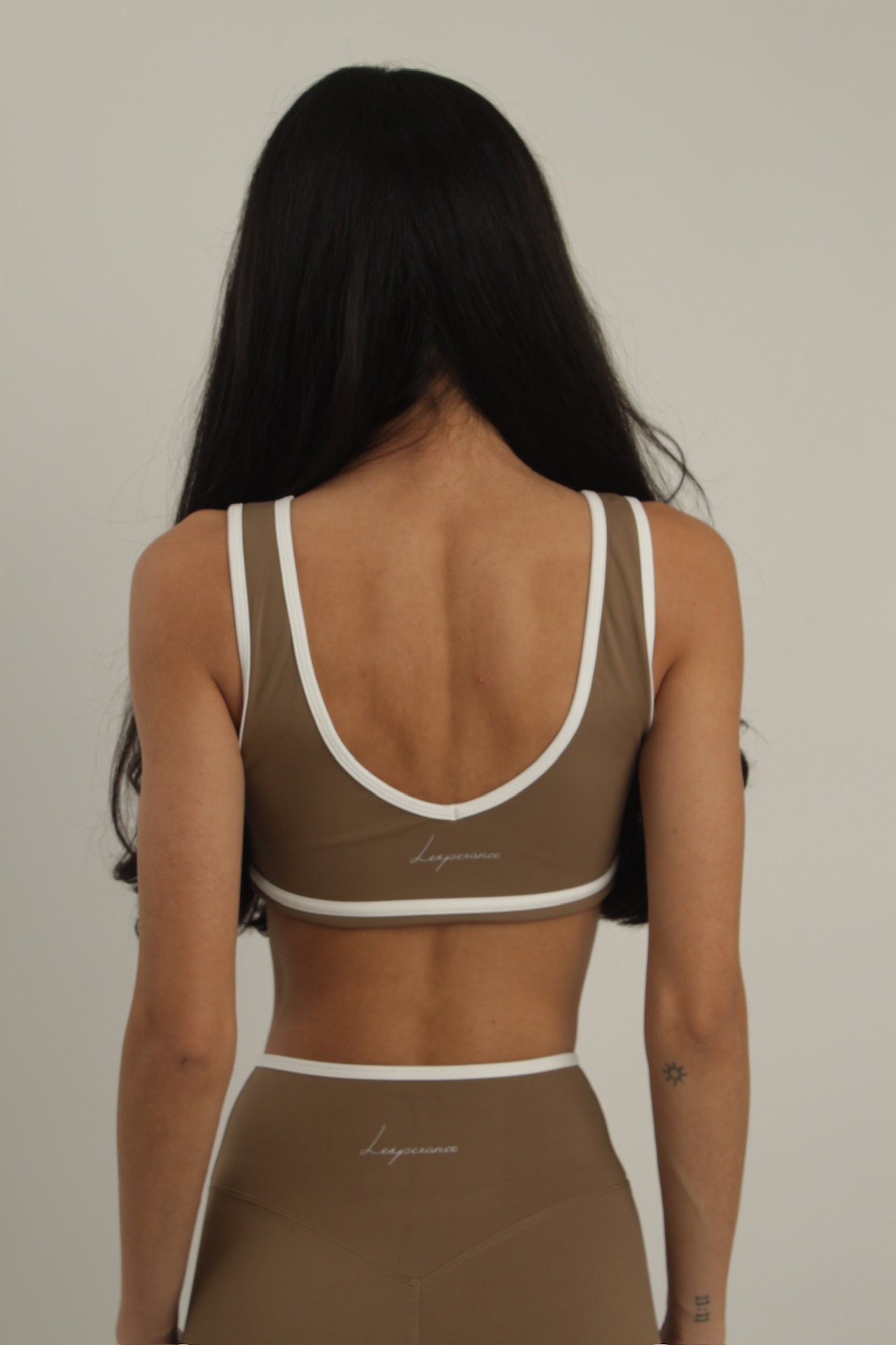 Signature Cross Flares Set